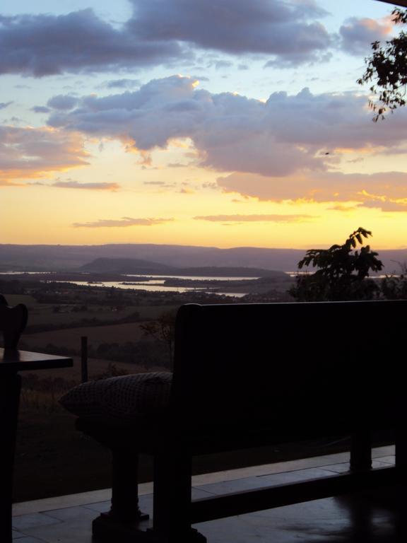 Pousada Encantos Do Cerrado Delfinópolis Exteriör bild